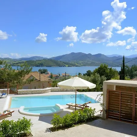 Sunrise 4 Bed Lefkada Willa *